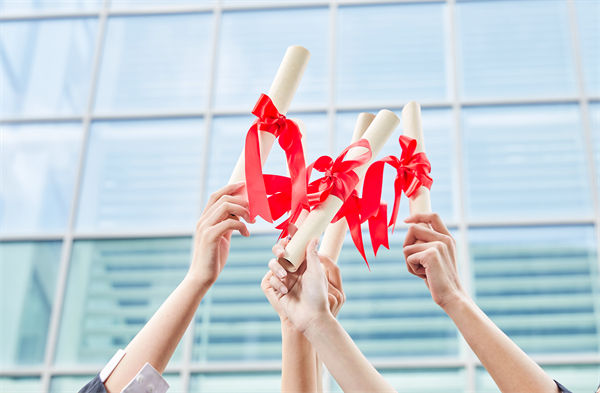 股票被套怎么办?一文讲透简单易学解套方法,不再卖在地板价上 股票被套怎么办?一文讲透简单易学解套方法,不再卖在地板价上